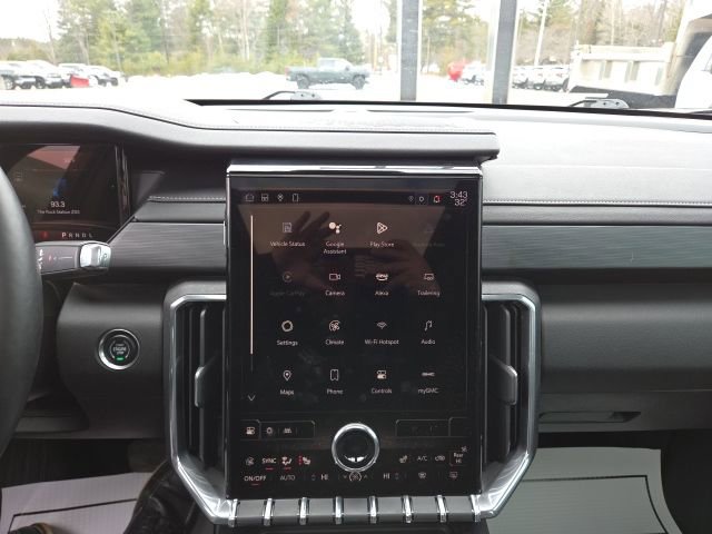 Used 2024 GMC Acadia Elevation w/ Trailering Package image 61