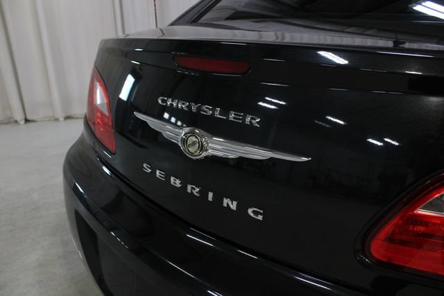 Used 2009 Chrysler Sebring LX FWD image 29