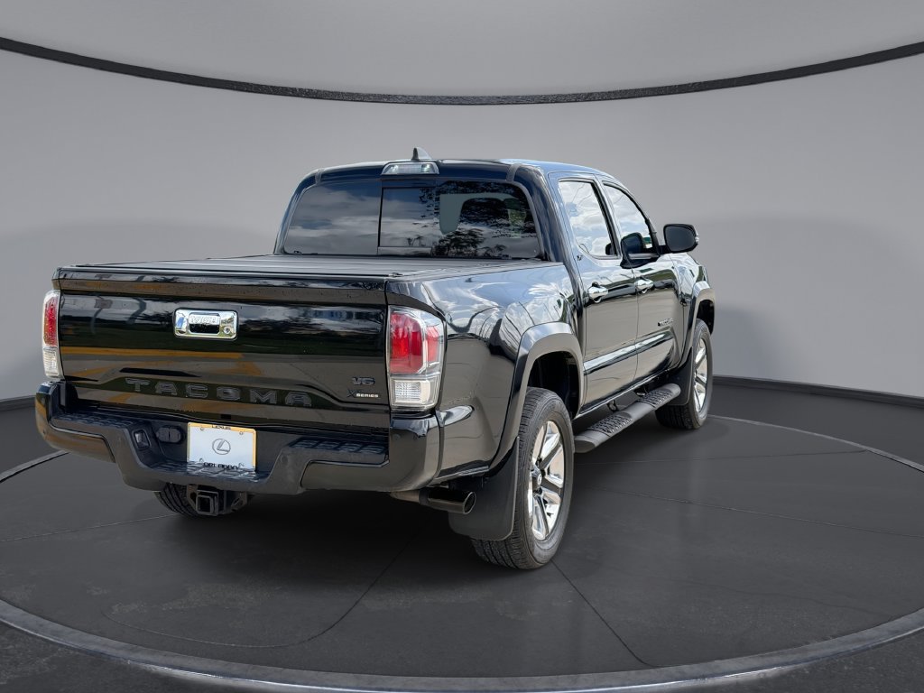 Used 2021 Toyota Tacoma TRD Sport w/ Technology Package RWD image 11