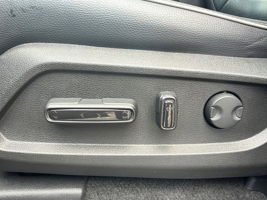 Certified 2023 Honda Pilot Elite image 25