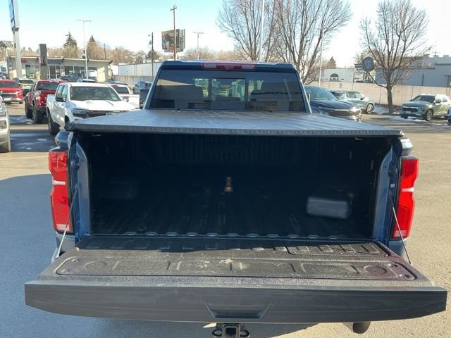 Used 2024 Chevrolet Silverado 3500 High Country w/ Technology Package image 6