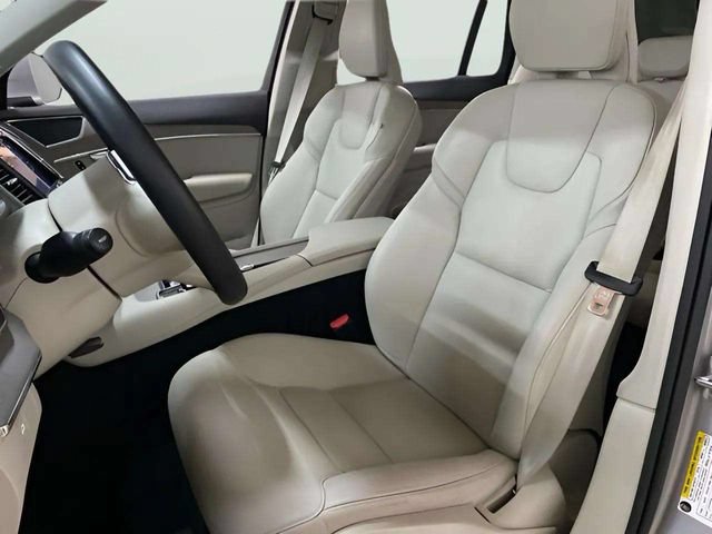 Used 2023 Volvo XC90 B6 Core AWD/4WD image 58