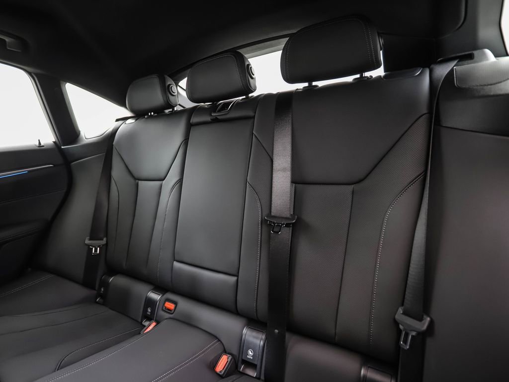 Used 2026 BMW i4 xDrive40i w/ Premium Package image 23