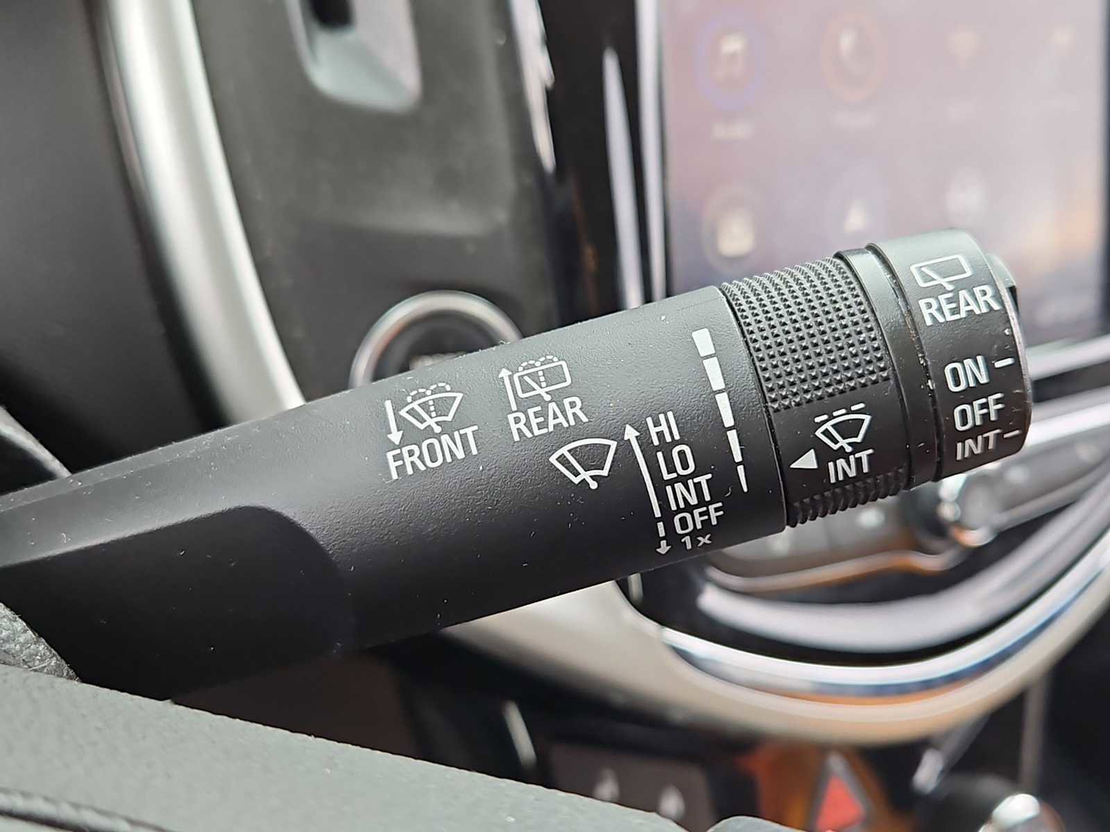 Used 2020 Chevrolet Sonic LT w/ Convenience Package image 26