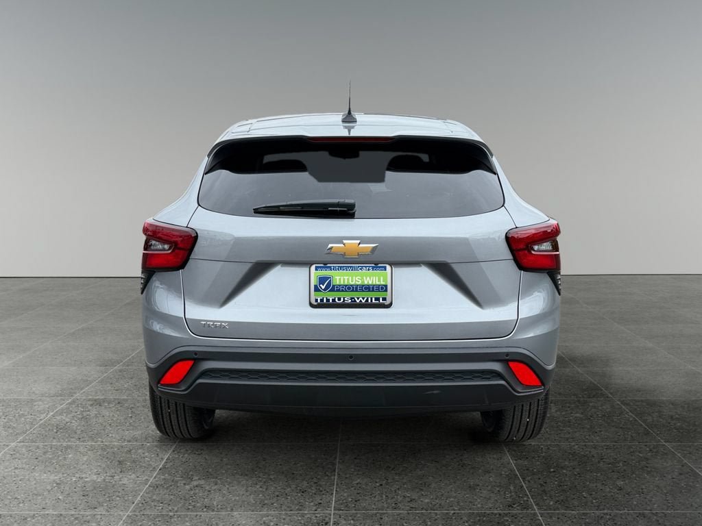 New 2026 Chevrolet Trax LS w/ Driver Confidence Package FWD image 8