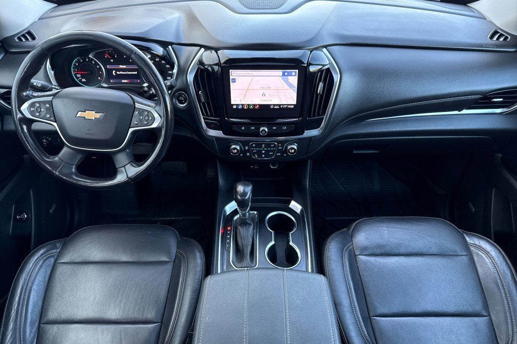 Used 2021 Chevrolet Traverse LT w/ LT Premium Package image 10