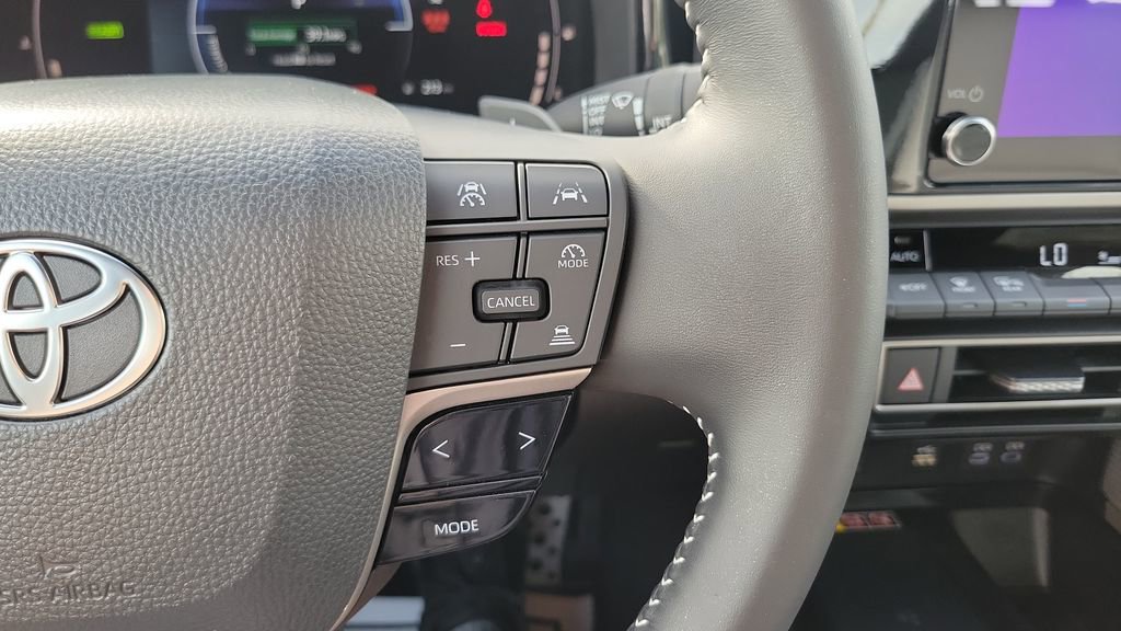 Certified 2025 Toyota Camry SE image 26