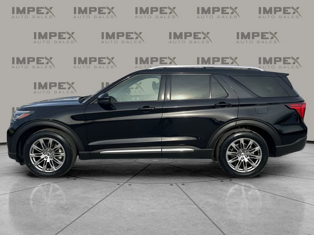 Used 2025 Ford Explorer Platinum image 2