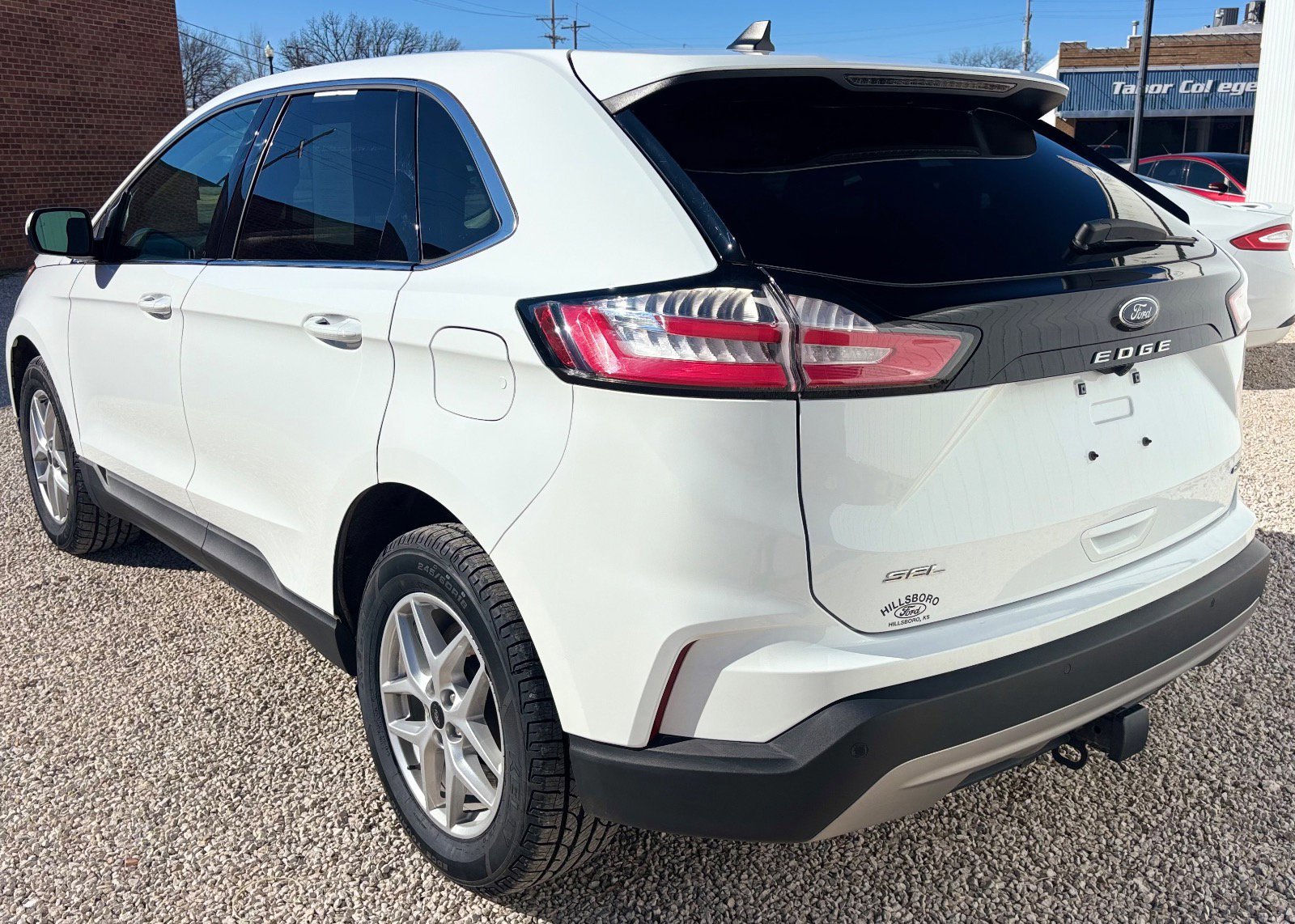 Certified 2024 Ford Edge SEL w/ Convenience Package image 12