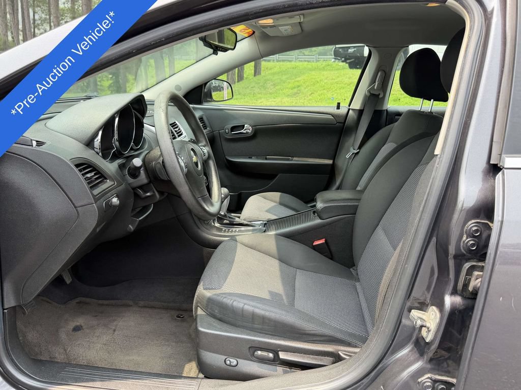 Used 2010 Chevrolet Malibu LT w/ Power Convenience Package FWD image 15