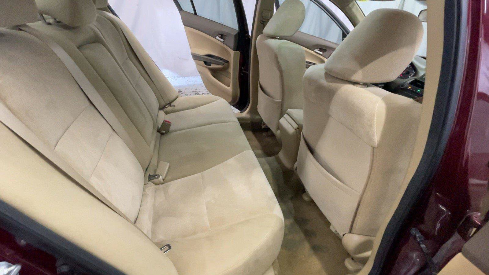 Used 2010 Honda Accord LX image 25
