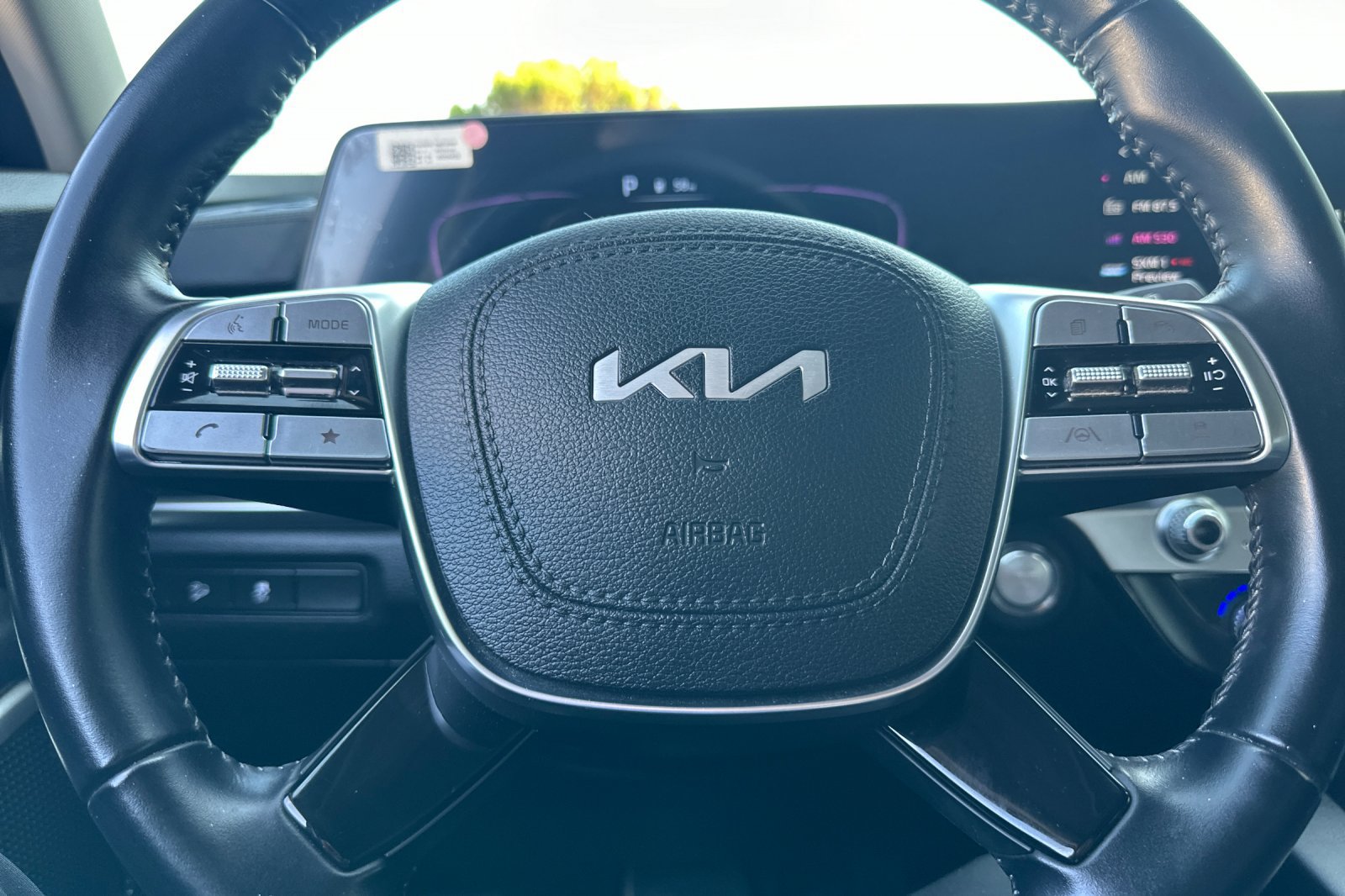Used 2024 Kia Telluride LX FWD image 26
