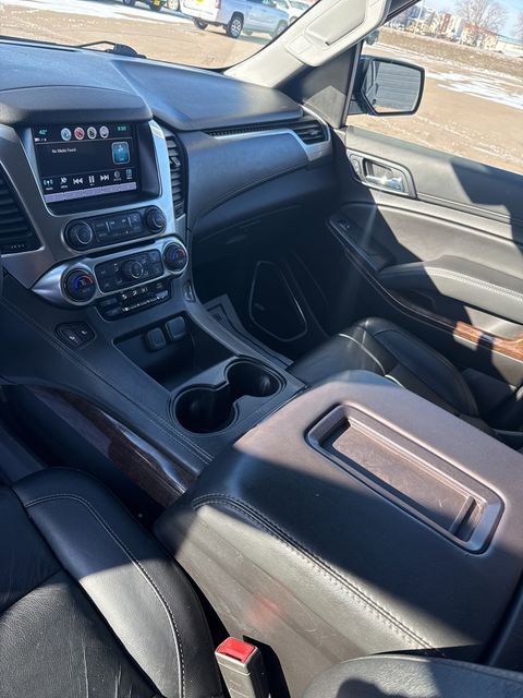 Used 2019 Chevrolet Suburban LT image 15
