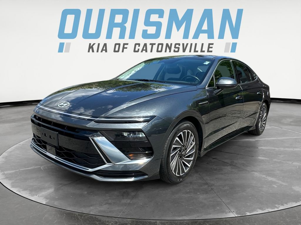 Used 2024 Hyundai Sonata SEL FWD image 2