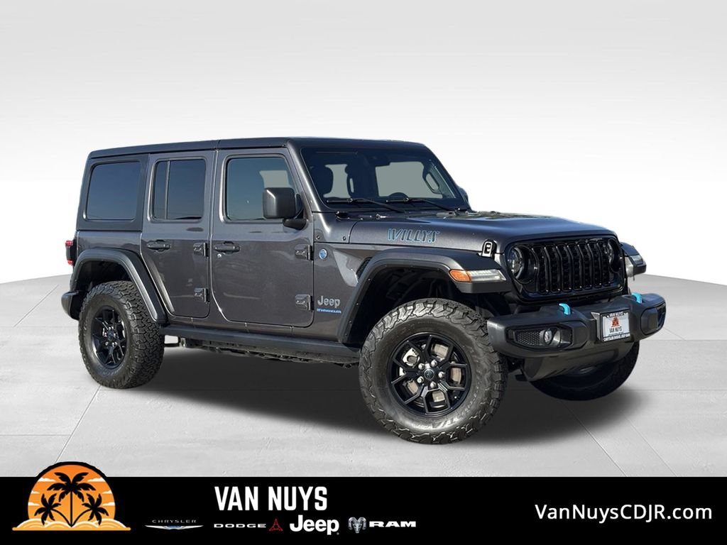 Used 2024 Jeep Wrangler Unlimited AWD/4WD image 1