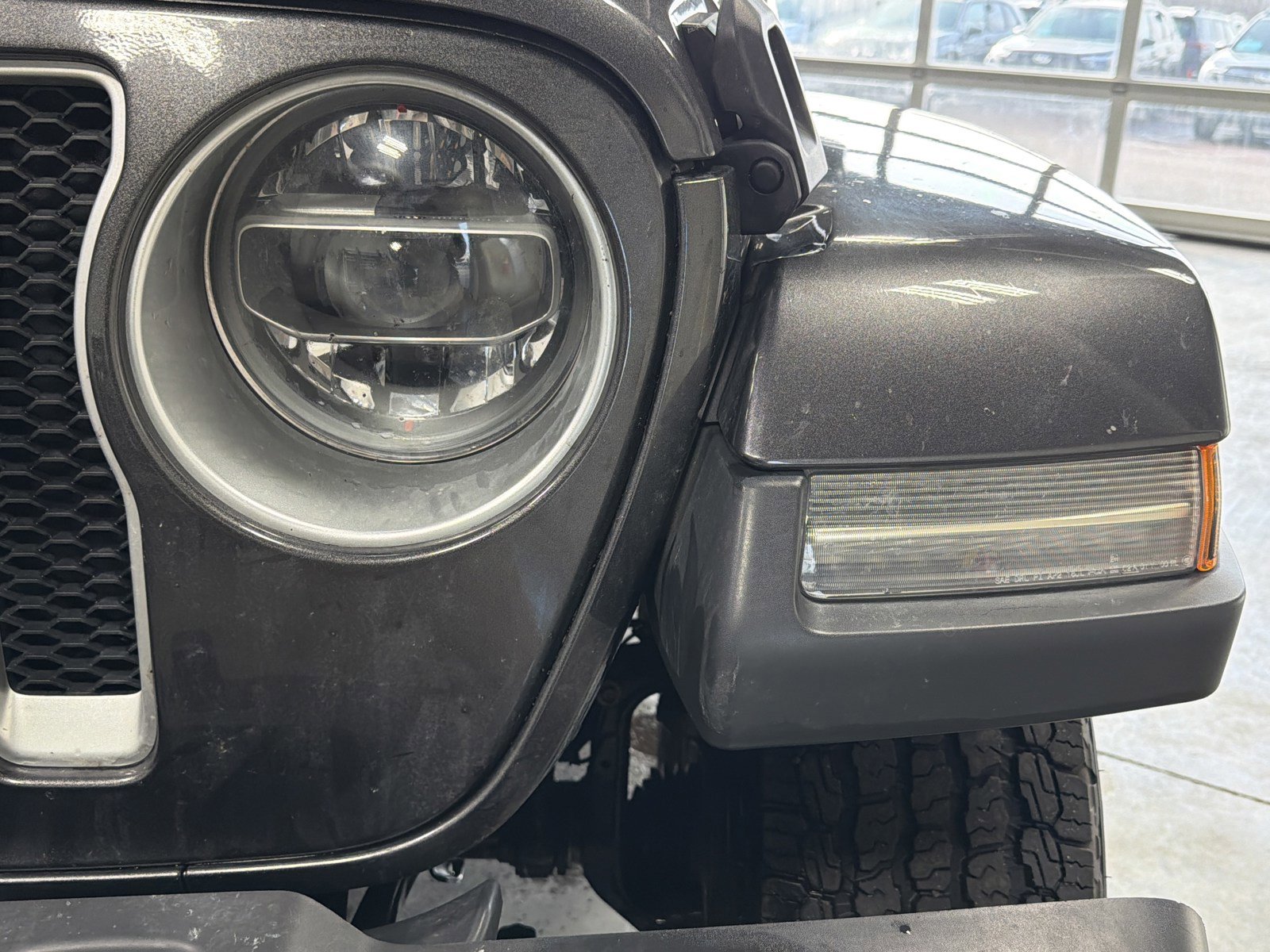 Used 2018 Jeep Wrangler Unlimited Sahara image 10