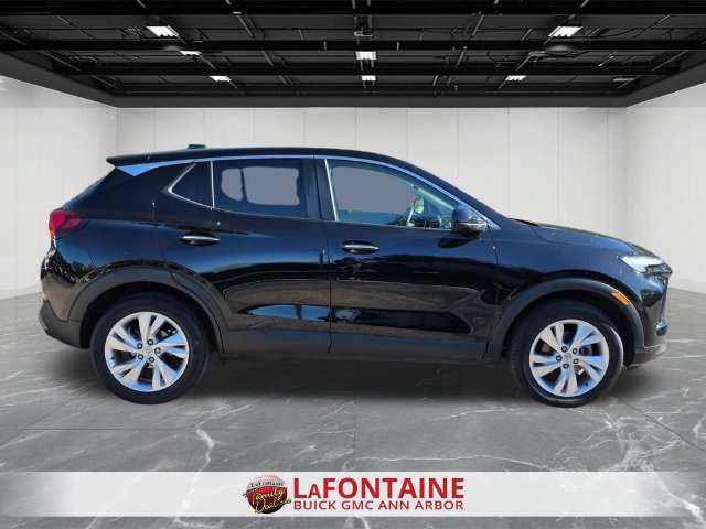 Used 2024 Buick Encore GX Preferred w/ Comfort Package AWD/4WD image 9