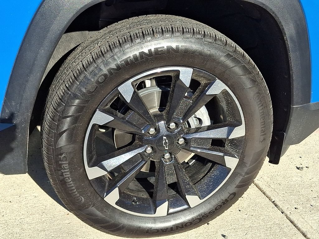 Certified 2025 Chevrolet Equinox RS w/ Safety and Technology Package AWD/4WD image 33