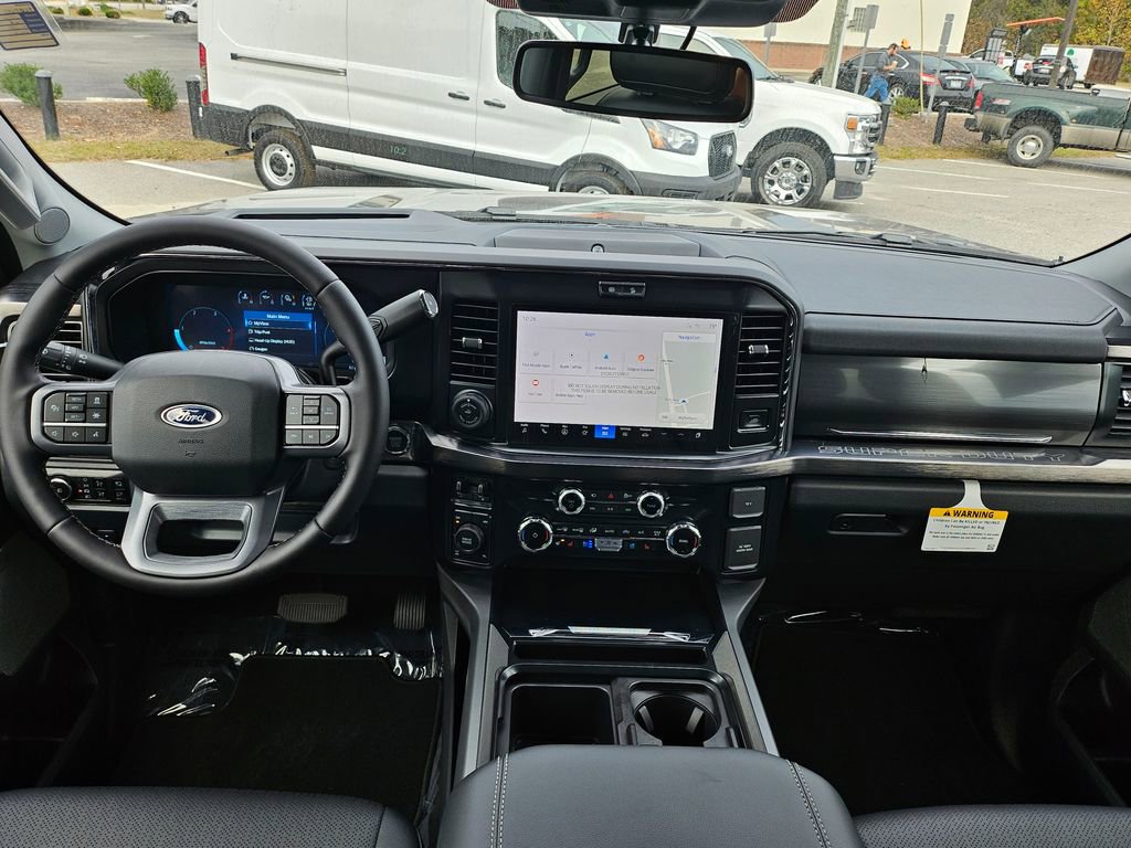 New 2026 Ford F250 Lariat w/ Black Appearance Package image 8