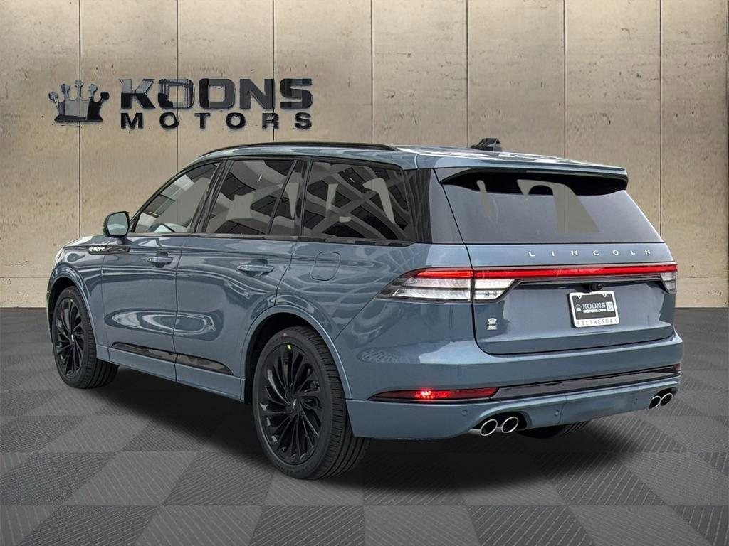 New 2026 Lincoln Aviator Reserve image 3