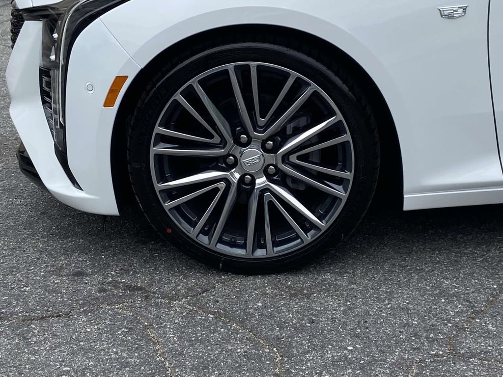 New 2026 Cadillac CT5 Premium Luxury RWD image 9
