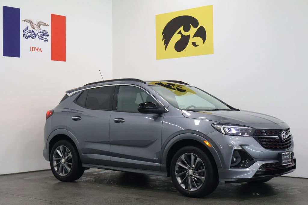 Used 2020 Buick Encore GX Essence w/ Experience Buick Package image 1