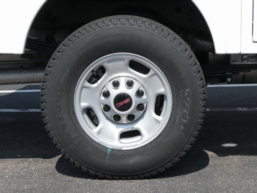 New 2024 GMC Sierra 2500 Pro w/ Convenience Package image 20