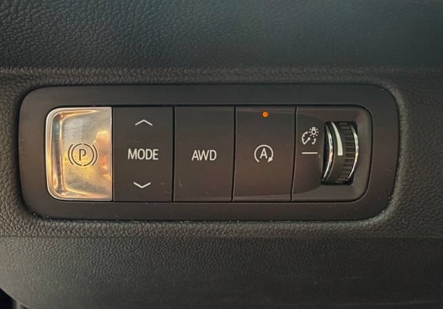 Used 2024 Chevrolet Traverse RS AWD/4WD image 21