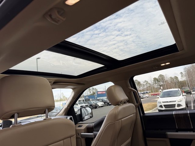 Used 2019 Ford F150 Lariat w/ Equipment Group 502A Luxury image 18