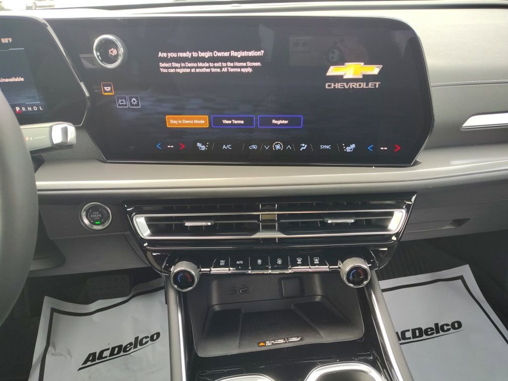 New 2026 Chevrolet Traverse LT w/ LPO, Floor Liner Package image 14