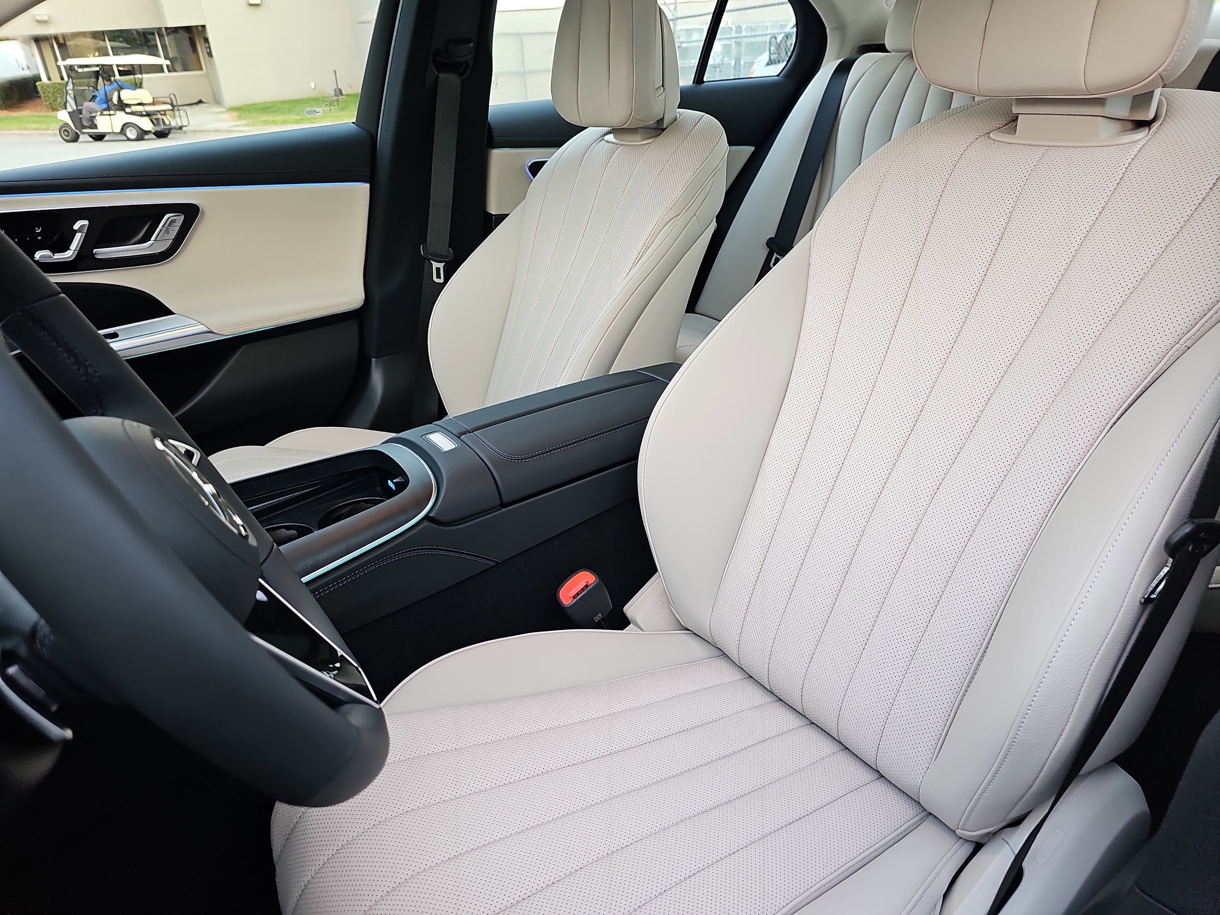 New 2026 Mercedes-Benz E 450 4MATIC Sedan image 16