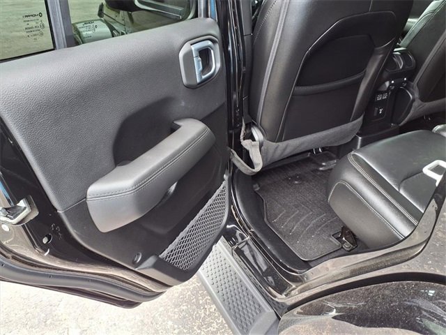 Used 2021 Jeep Wrangler Unlimited Sahara image 70