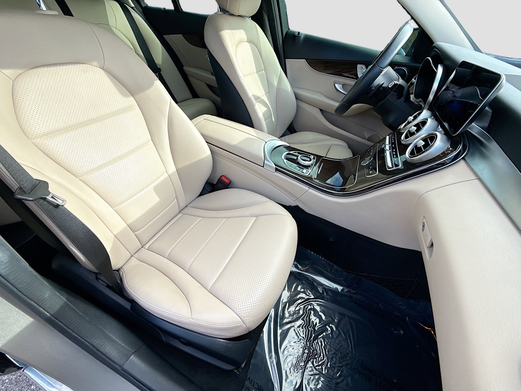 Used 2019 Mercedes-Benz C 300 Sedan image 14