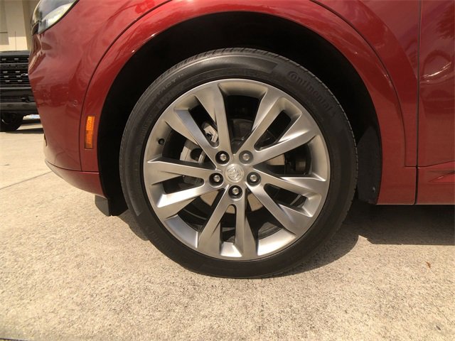 Certified 2021 Buick Envision Avenir w/ Technology Package II image 18