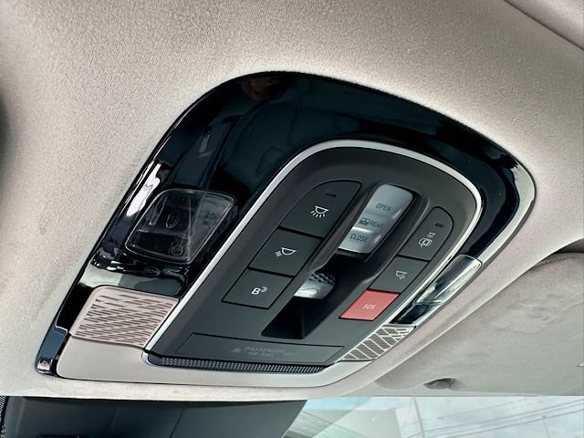Used 2025 Hyundai Palisade Calligraphy AWD/4WD image 29