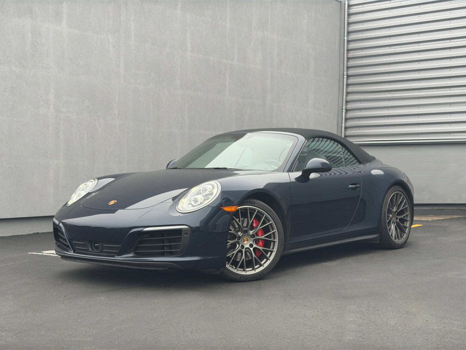 Certified 2019 Porsche 911 Carrera 4S AWD/4WD image 1