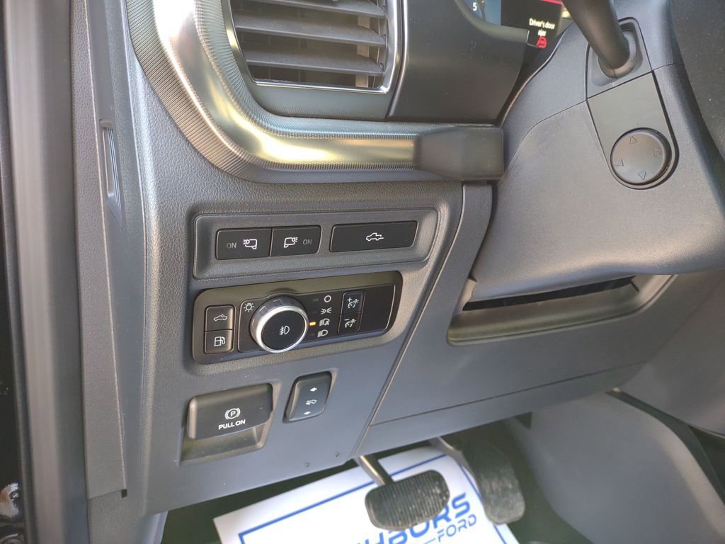 Used 2024 Ford F150 Platinum w/ Equipment Group 702A High image 33