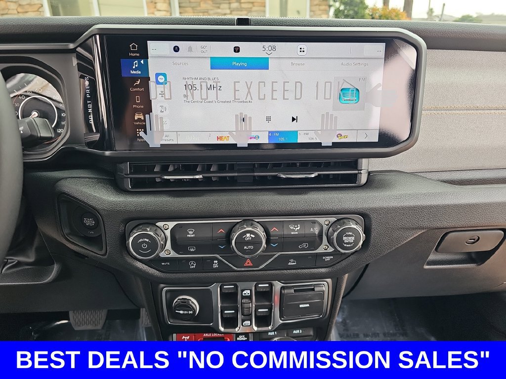 New 2026 Jeep Gladiator Sport AWD/4WD image 19