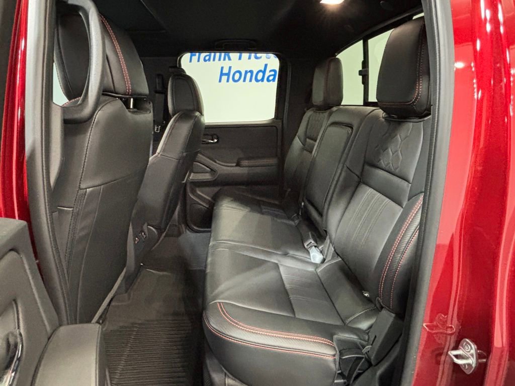 Used 2023 Nissan Frontier PRO-4X w/ Pro-4X Premium Package AWD/4WD image 15
