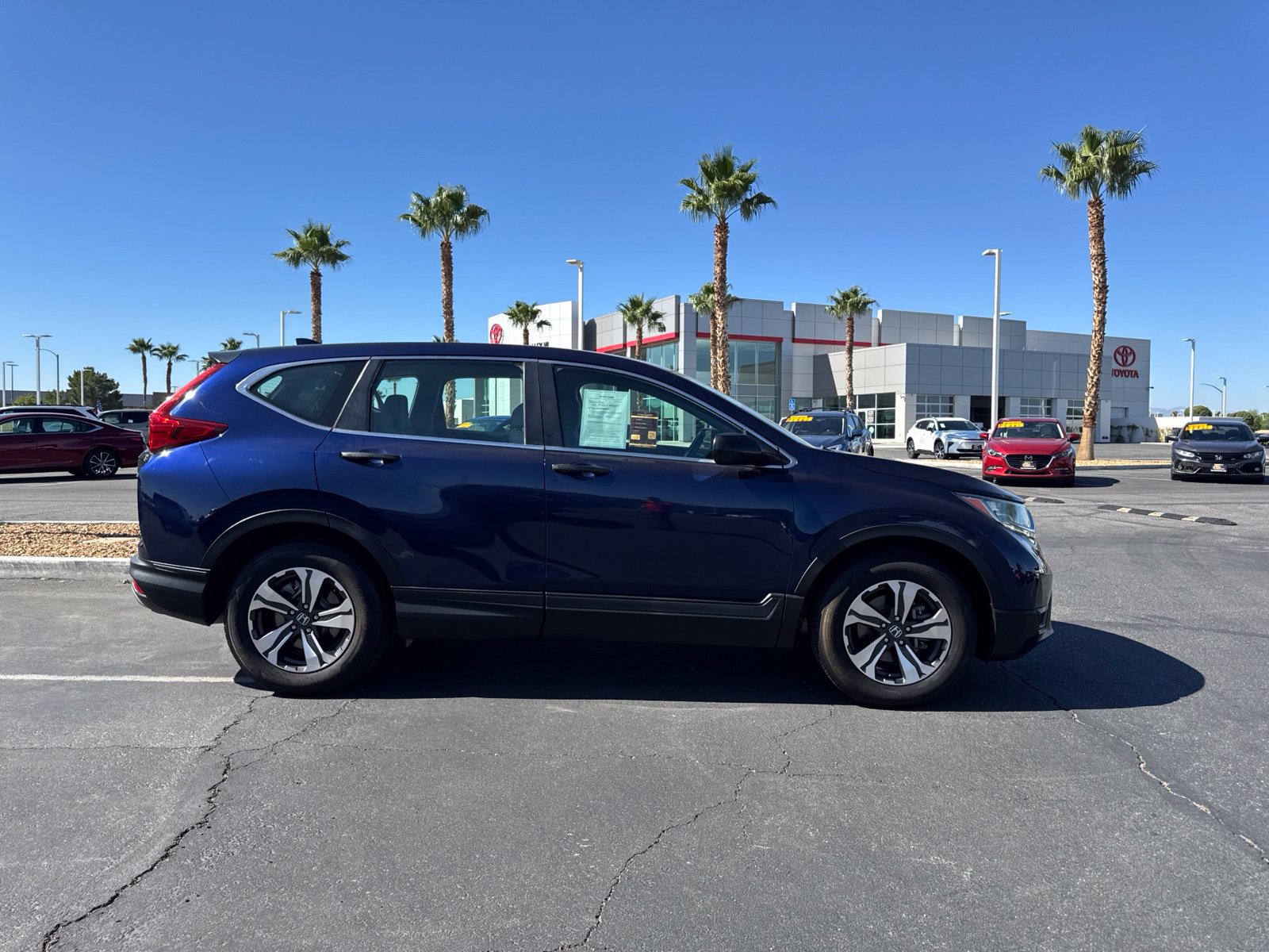 Used 2019 Honda CR-V LX image 5