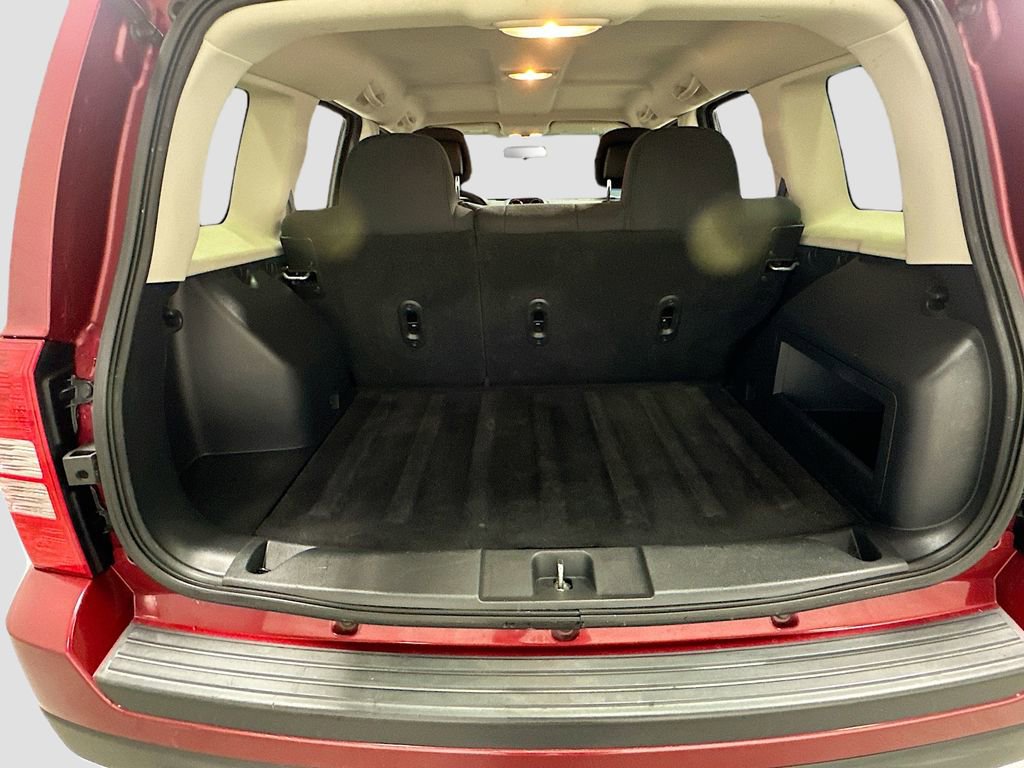 Used 2015 Jeep Patriot Sport w/ Power Value Group FWD image 23