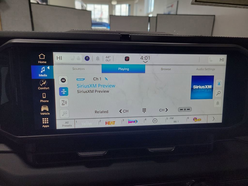 New 2026 Jeep Gladiator Sahara image 16