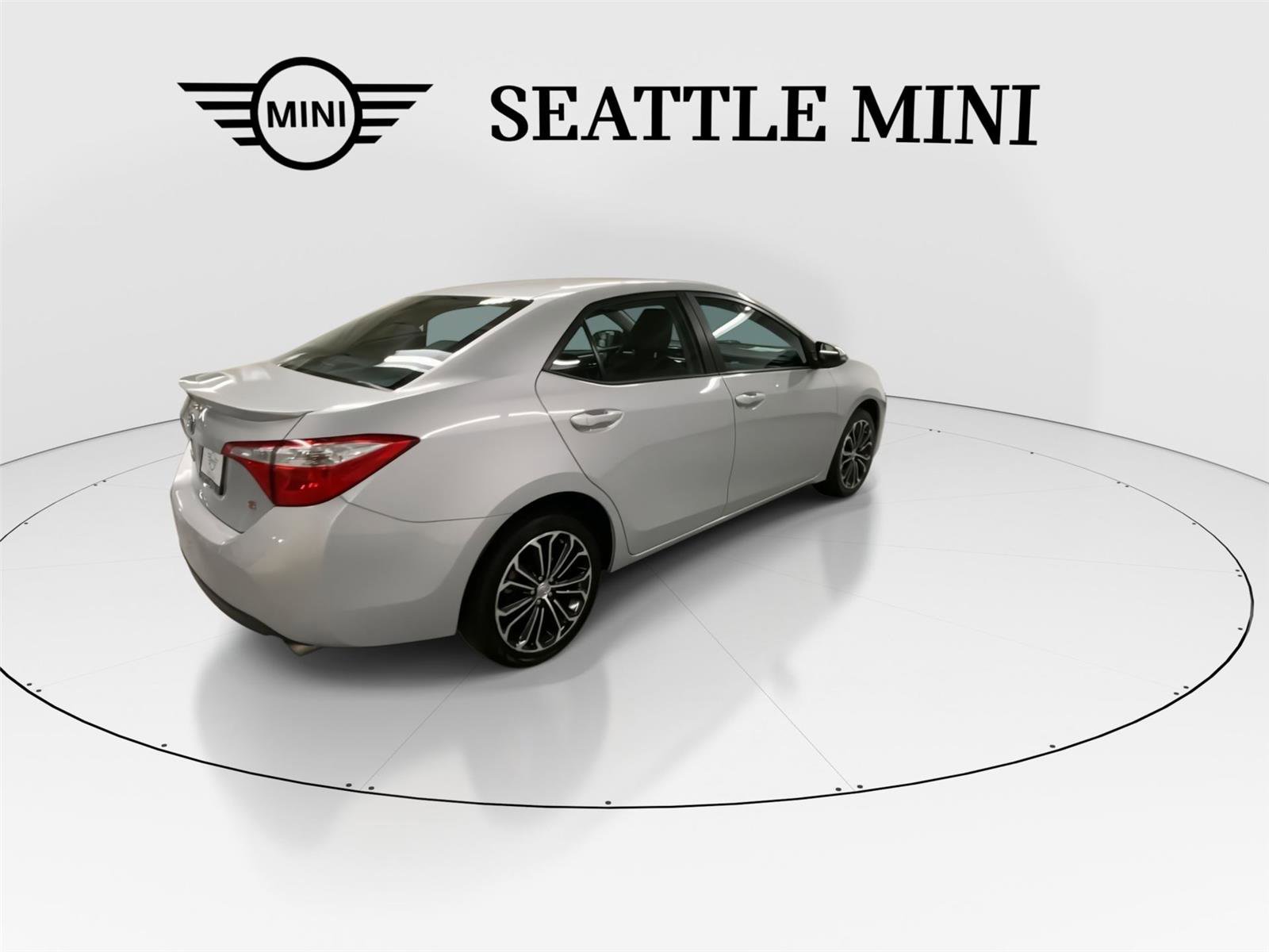 Used 2015 Toyota Corolla S image 11