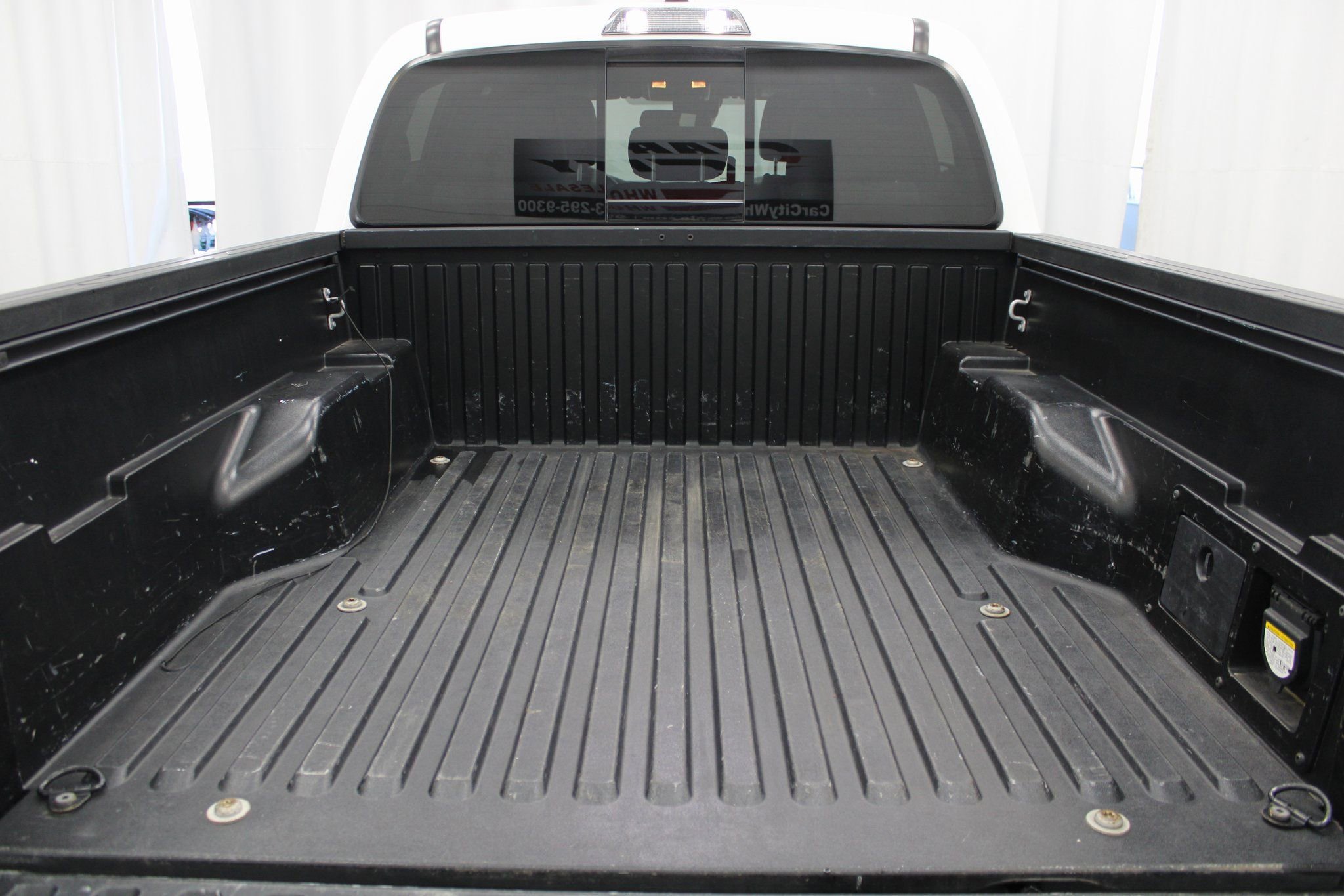 Used 2021 Toyota Tacoma TRD Off-Road w/ Technology Package AWD/4WD image 23