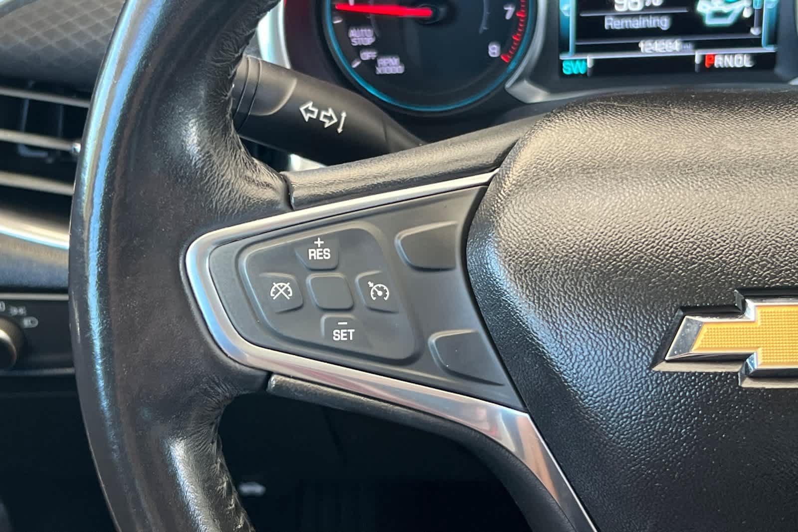 Used 2018 Chevrolet Malibu LT FWD image 25