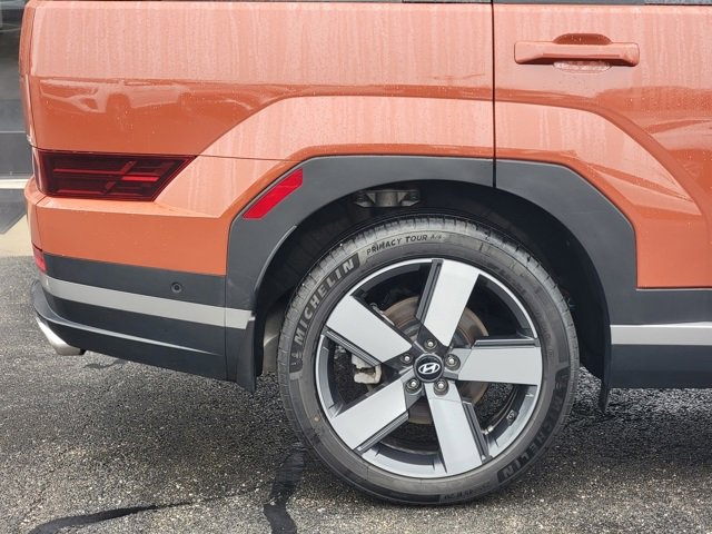 Used 2024 Hyundai Santa Fe Limited image 10