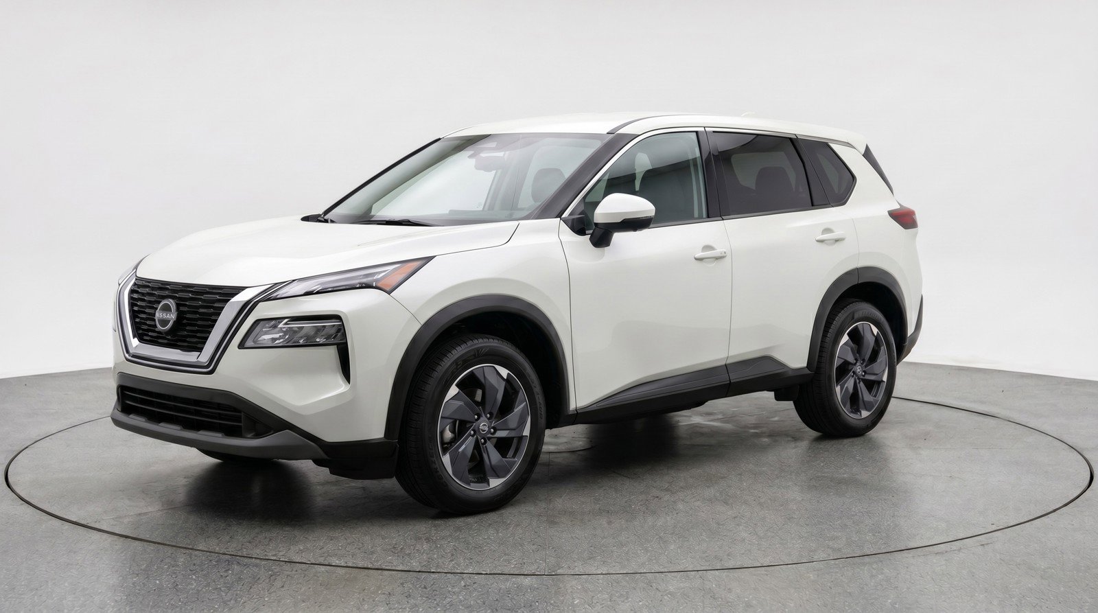 Used 2025 Nissan Rogue SV FWD image 3