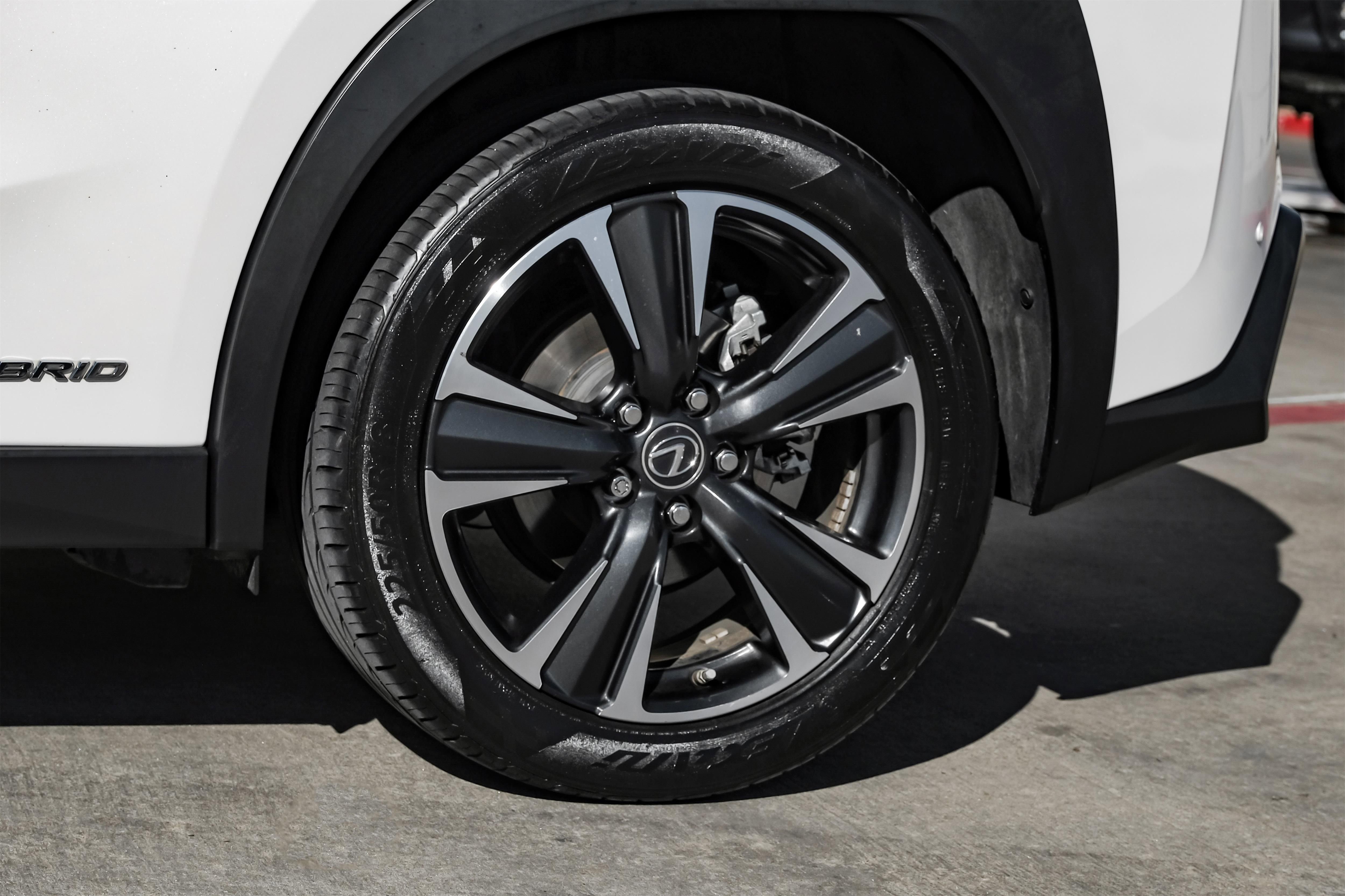 Used 2021 Lexus UX 250h w/ Premium Package image 52