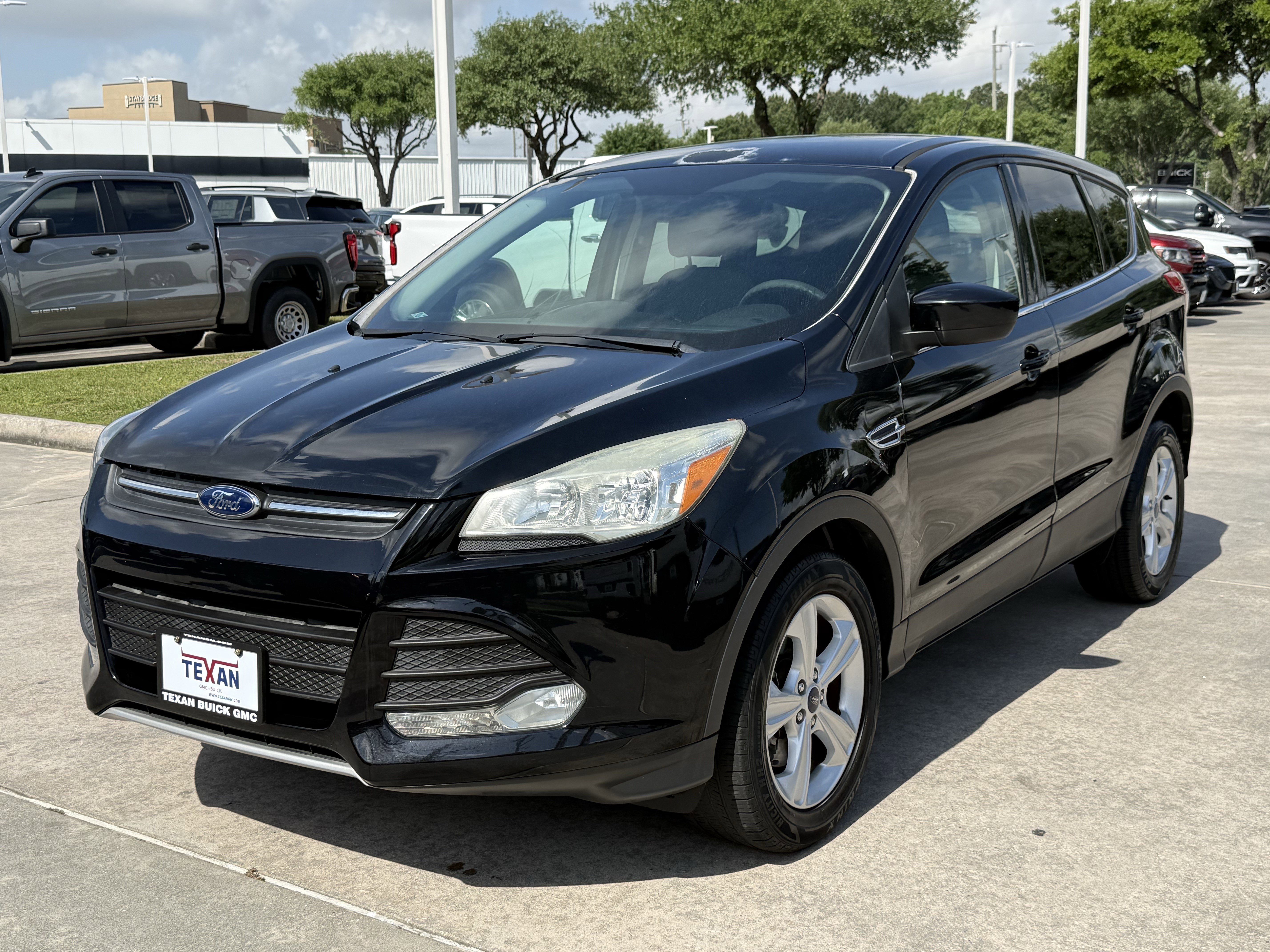 Used 2016 Ford Escape SE image 9