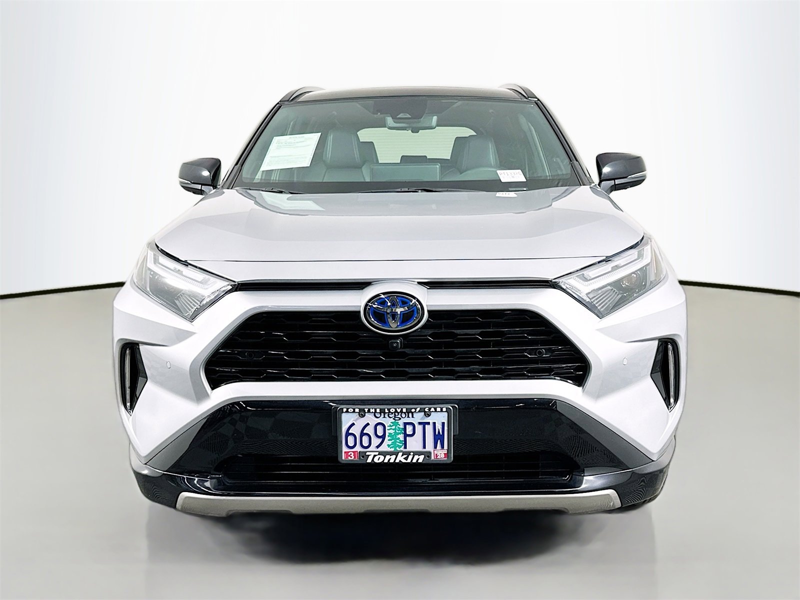 Used 2024 Toyota RAV4 XSE w/ Advanced Technology Package image 2